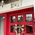 בית חווה 1957 To Rodo Kai To Roido